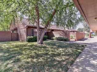 3 Evergreen Sq, Savoy, IL