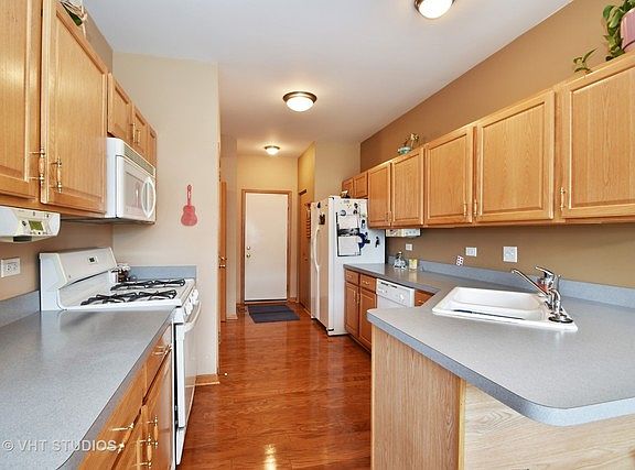 3rd image of 18517 Bellagio Cir