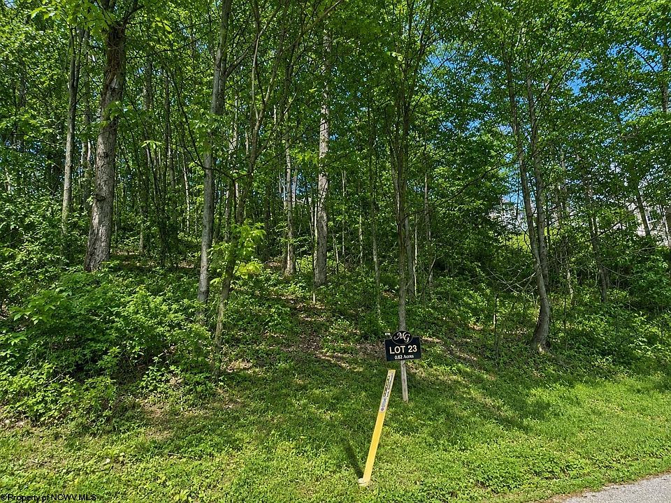 1st image of 108 Iris Ln