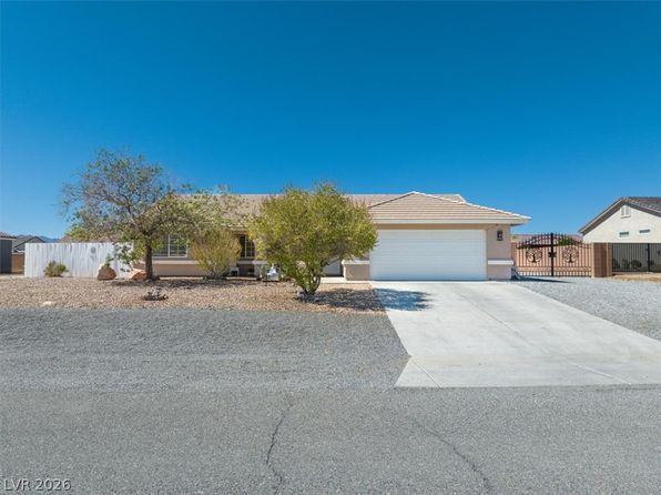 4970 Honey Locust Dr, Pahrump, NV 89061 – 3-bedroom rental in Pahrump