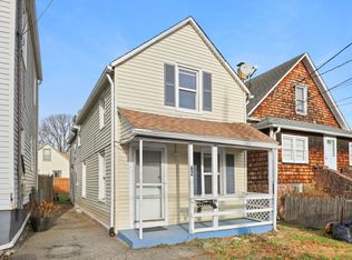 62 Roosevelt Avenue, Stratford, CT 06615