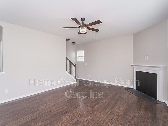 5th image of 160 King William Dr