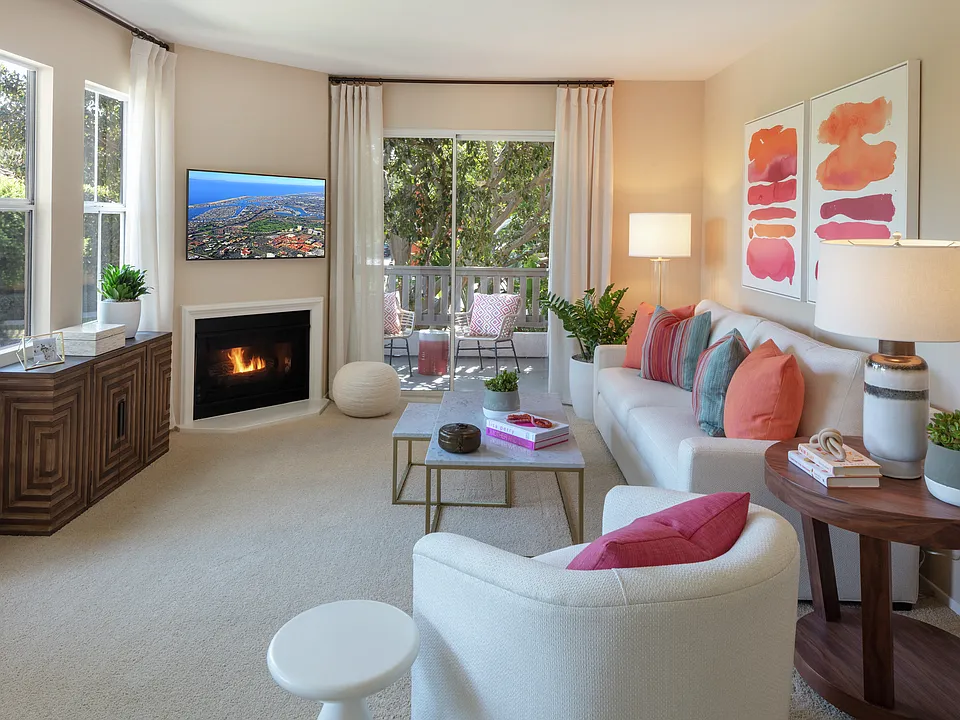 Santa Clara Apartment Homes