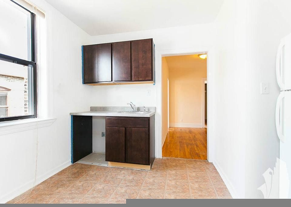 1st image of 2332 N Spaulding Ave #2330-2A