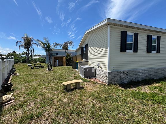 5th image of 473 Fairway Dr
