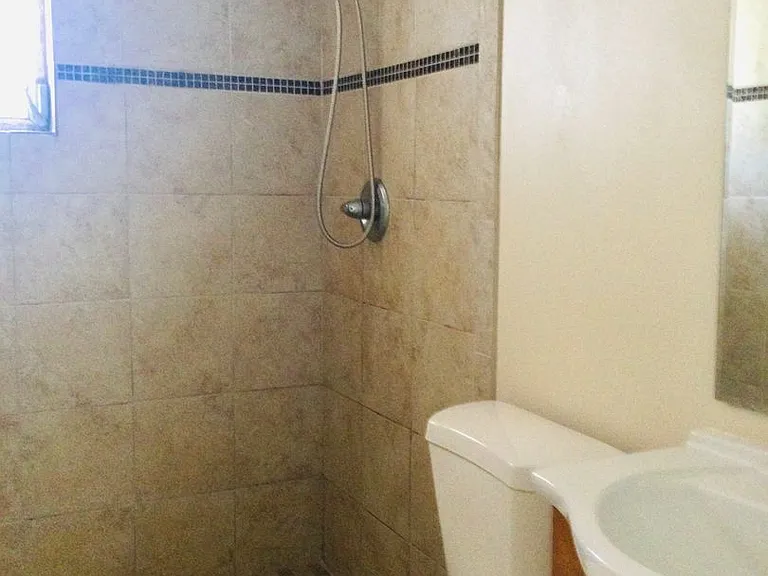 CIRC7 — Photo 11