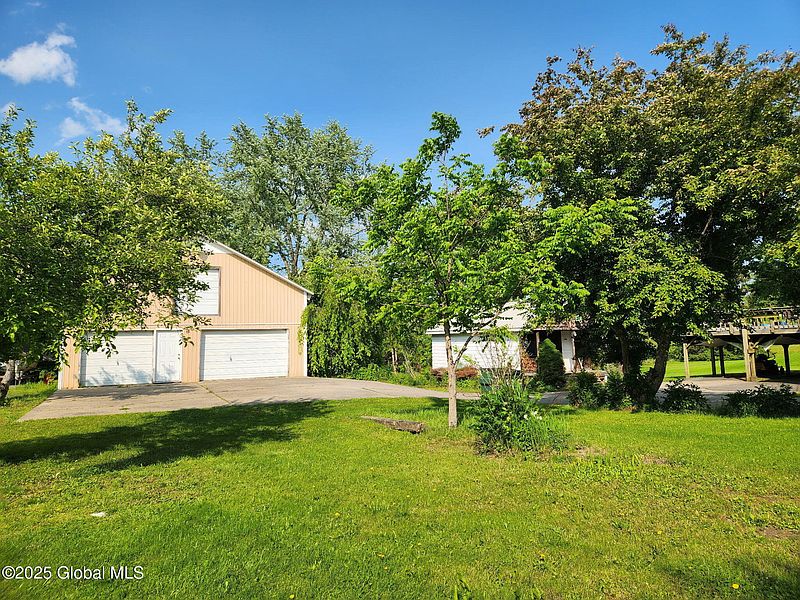 4th image of 29 Abbott Drive