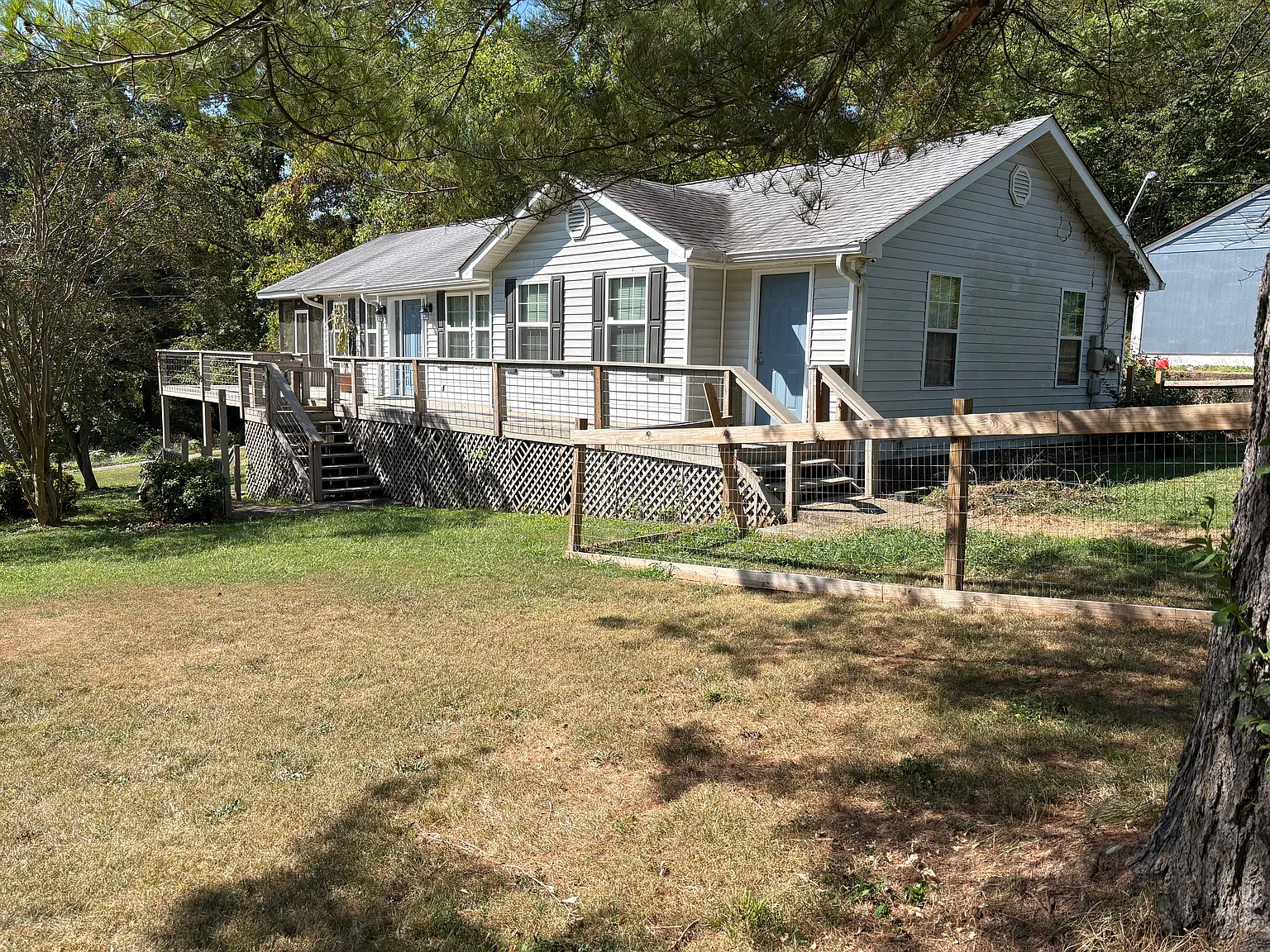 2 bed, 1321 sqft, $1,600 — Photo 2