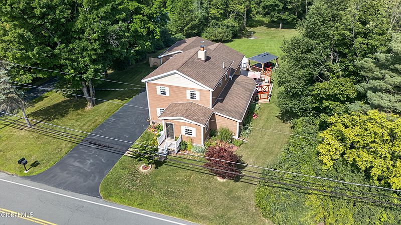 3rd image of 160 Hidley Road