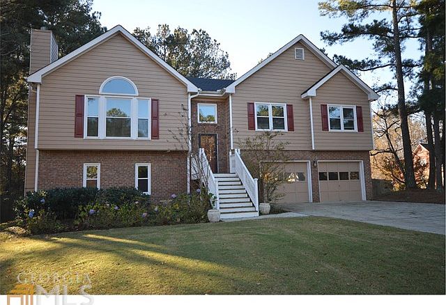 1st image of 222 Gates Mill Dr