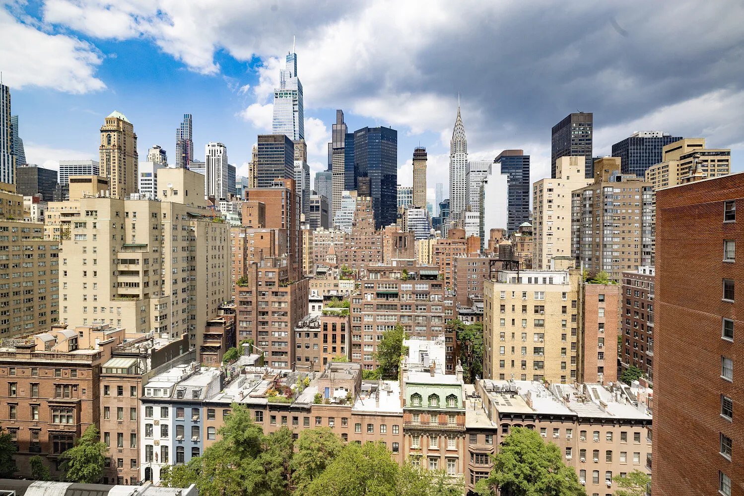 115 East 34th Street — Photo 3