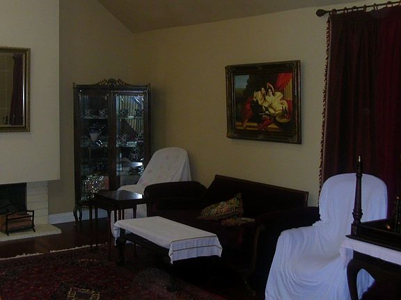 3rd image of 1054 S Winston Ct