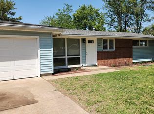1412 Brittany St, Salina, KS 67401