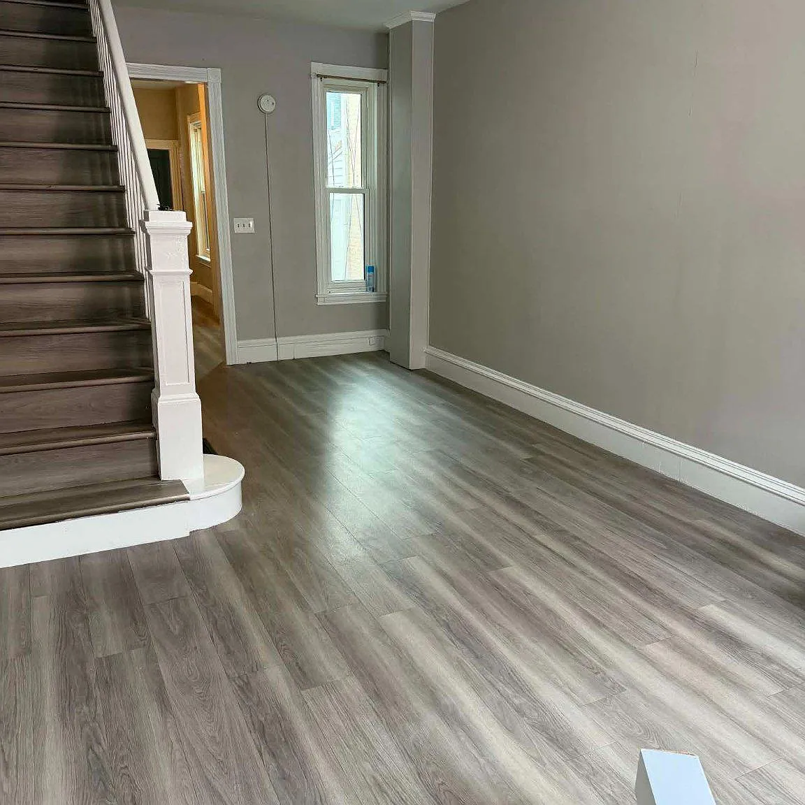 2 bed, 1.0 bath, 1044 sqft, $1,550 — Photo 1