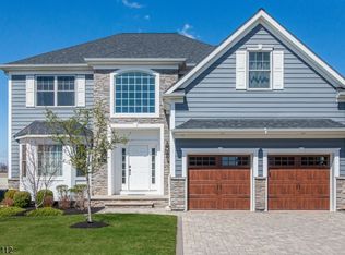 24 Windsor Rd, Belle Mead, NJ 08502