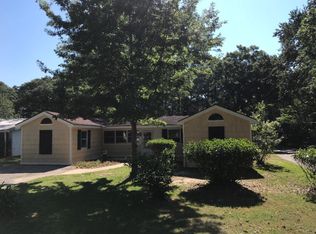 910 Dauphine Cir, Daphne, AL 36526