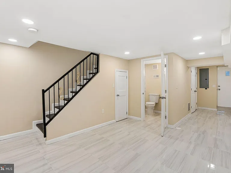 4706 Alhambra Ave — Photo 16