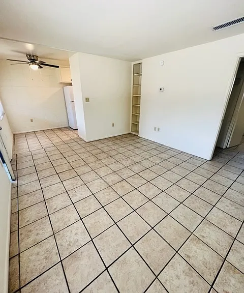 4532 E Fairmount St #B — Photo 4