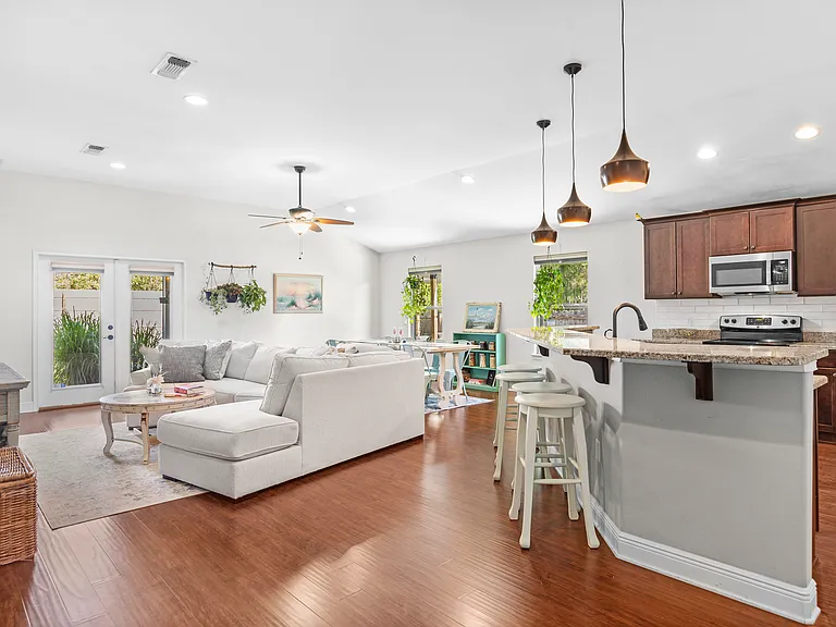 2019 Alhambra St — Photo 25