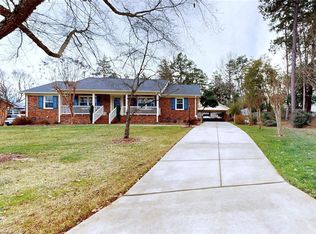 5505 Greenlee Rd, Greensboro, NC 27410