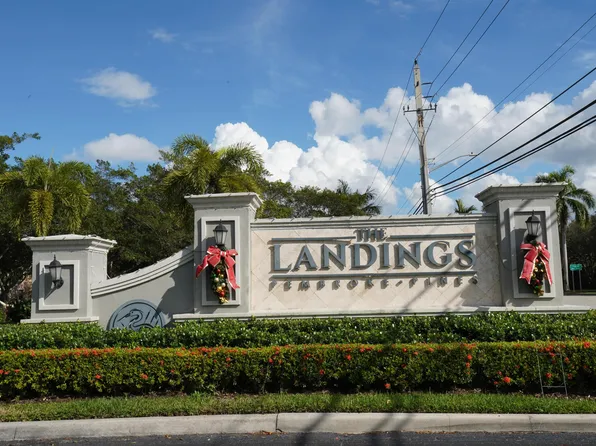 10245 SW 16th Court, Pembroke Pines, FL 33025