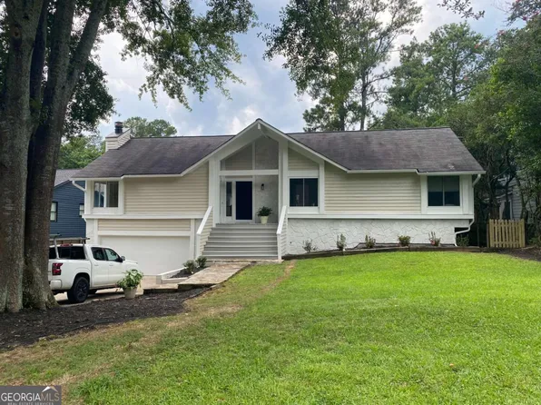 3313 Clubland Dr, Marietta, GA 30068