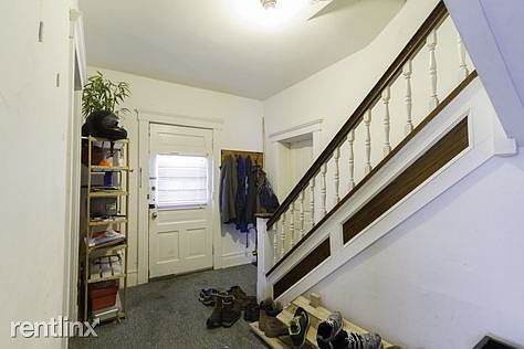 3rd image of 802 E Kingsley St #3219216