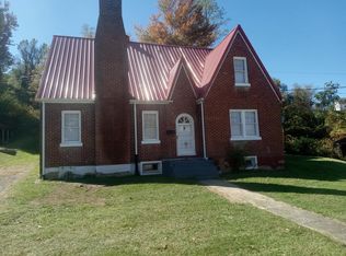 516 S Washington Ave, Pulaski, VA 24301