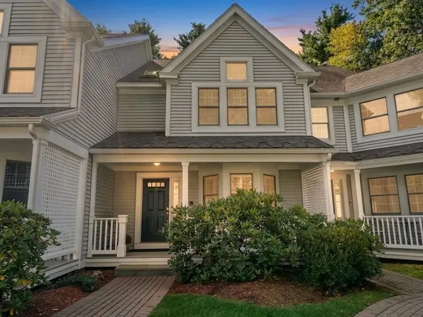9 Highcroft Way #9, Hopkinton, MA 01748