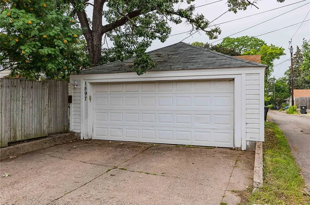 5 bed, $2,800 — Photo 3