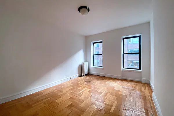 Rented by Douglas Elliman | media 31