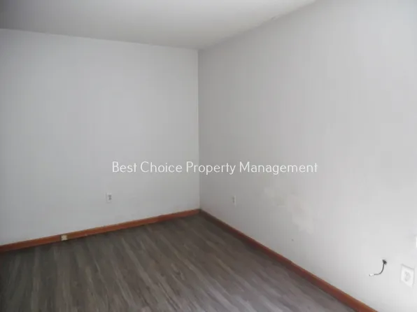 211 Brookside Dr #D, Duncan, SC 29334