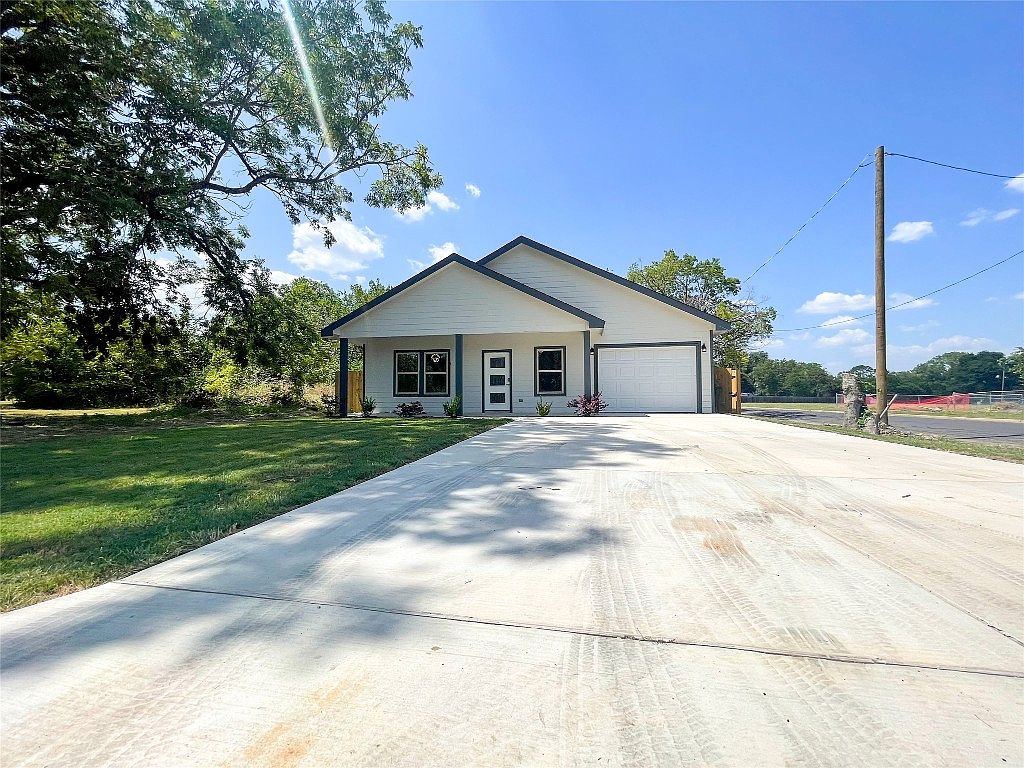 1220 E 9th Ave, Corsicana, TX 75110 MLS 20394433 Zillow