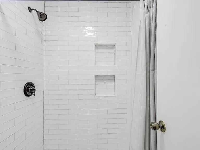 1111 W 10th St #106 — Photo 14
