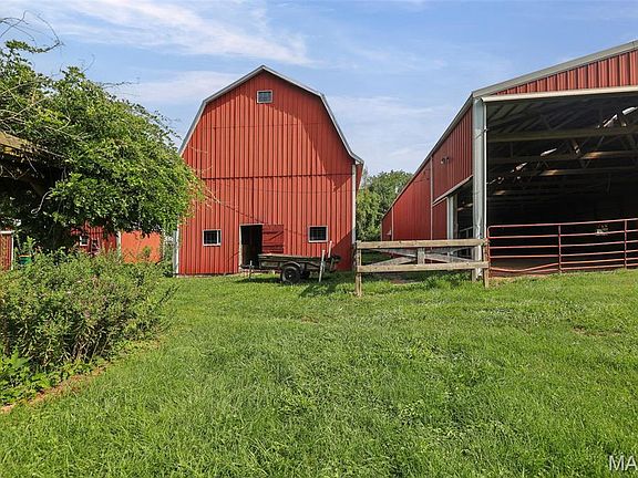 5th image of 5842 Saxtown Rd