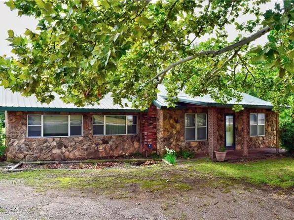 19121 Gordon Cooper Dr, Shawnee, OK 74801
