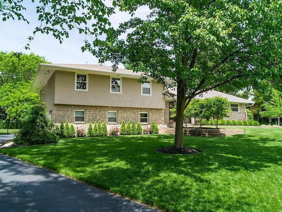 1st image of 3852 Waldo Pl