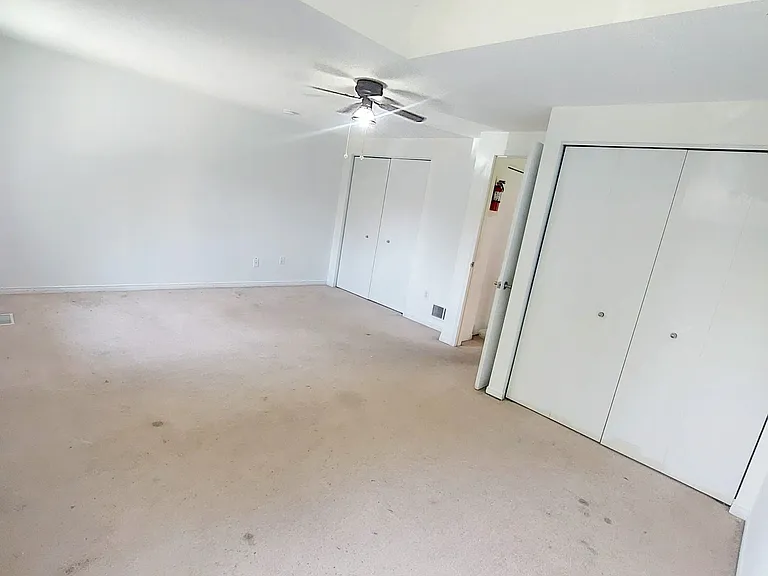 920 Edinburgh Rd S #7 — Photo 8
