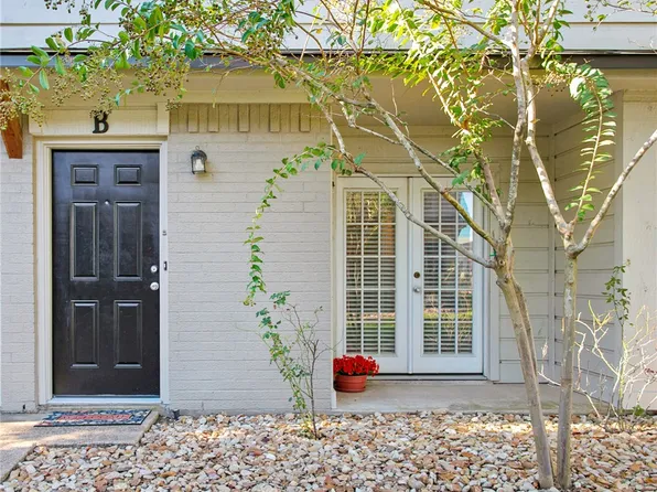 1409 Airline Dr APT B, College Station, TX 77845