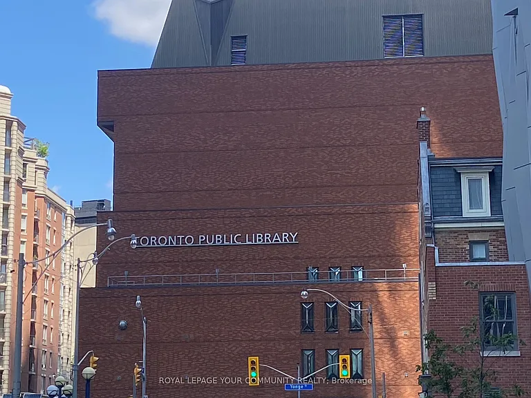 1 Yorkville Ave #1509 — Photo 33