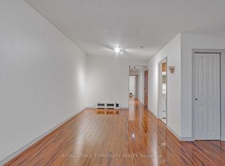 2977 Lawrence Ave E #201, Toronto, ON M1P2V6