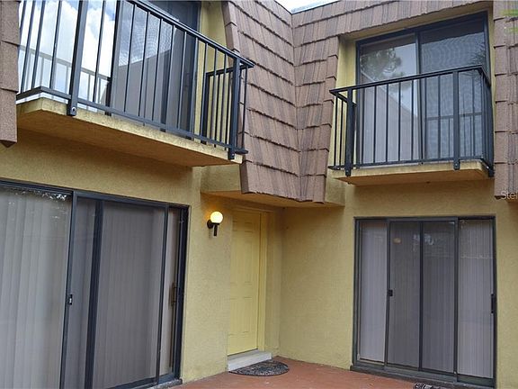 5th image of 5260 Coral Ct #606