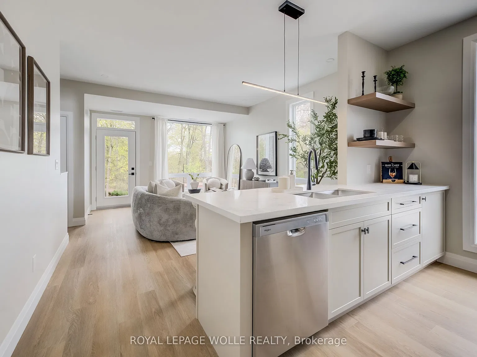 2 bed, $2,625 — Photo 1