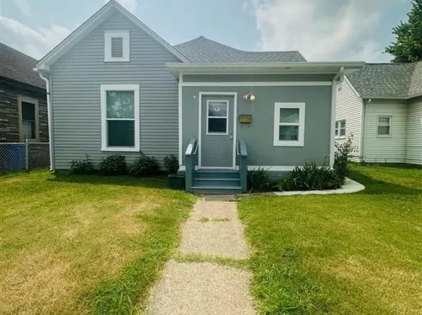 1123 S 11th St, Terre Haute, IN 47802