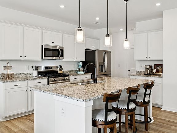 3rd image of 513 Morgan Meadows Way