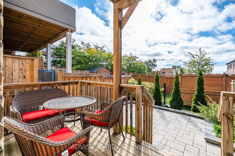 Toronto House for rent - 3 Bedrooms — photo 41