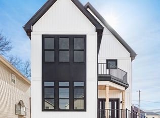 487 E 2nd Ave, Columbus, OH 43201