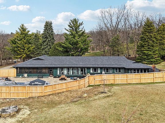 2nd image of 5438 Marie Road