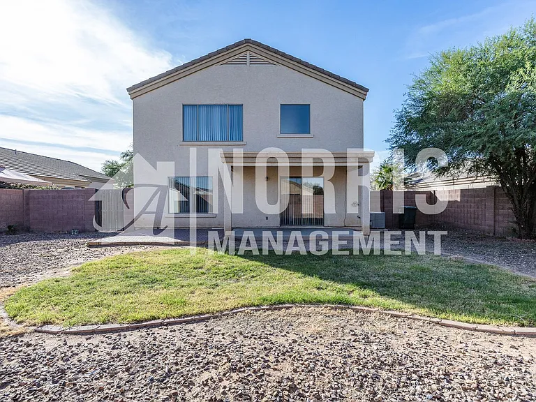 1632 E Cardinal Dr — Photo 42