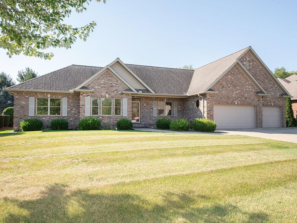 1st image of 133 Gardenia Dr